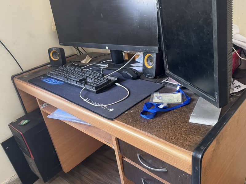Computer table 2