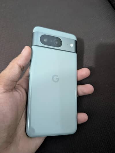 Google Pixel 8