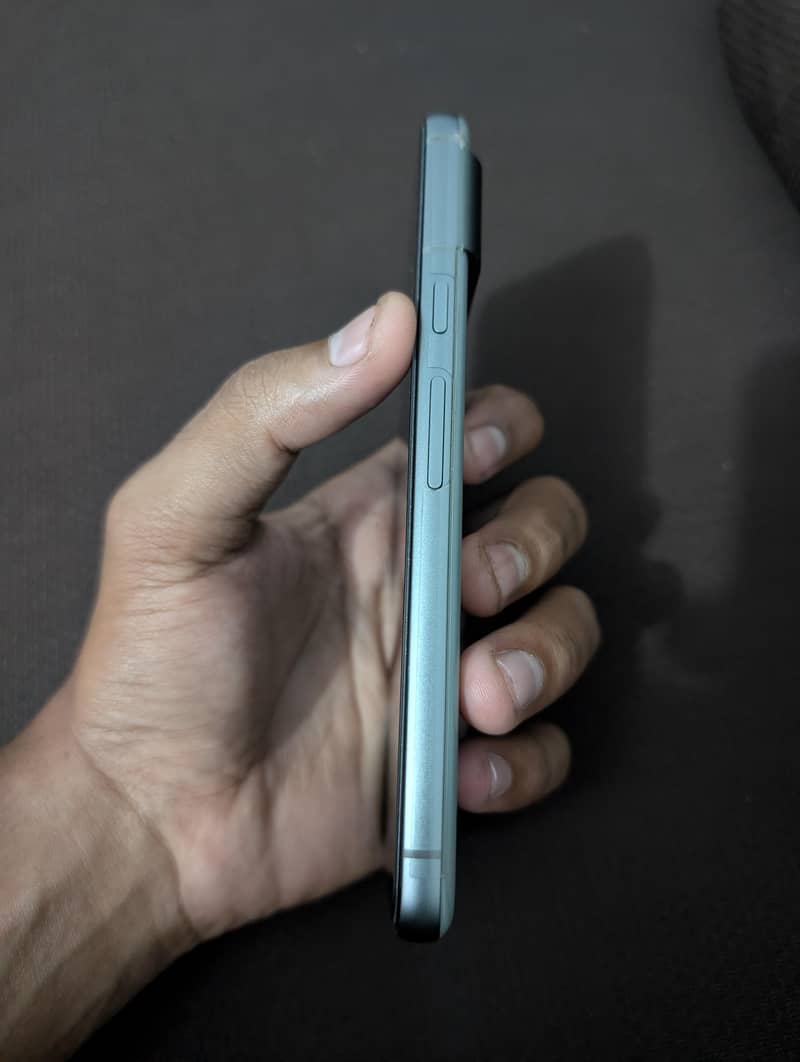 Google Pixel 8 3