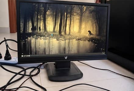 V7 21.5 Inch Computer Monitor – Great Deal