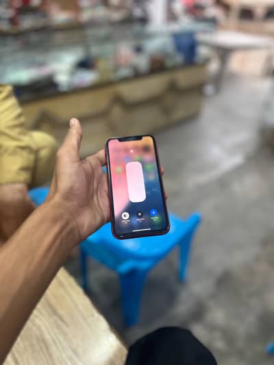 Apple iPhone XR