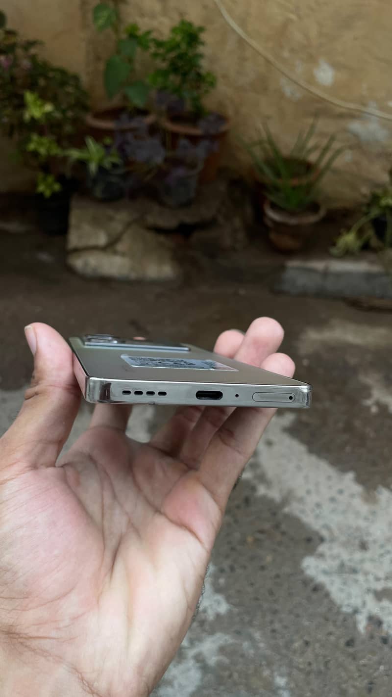 Infinix Note 40 5