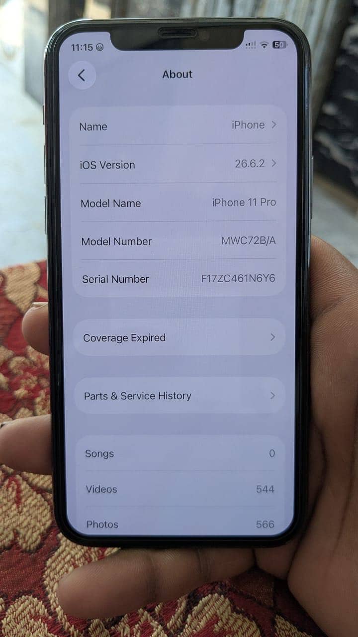 Apple iPhone 11 Pro 4