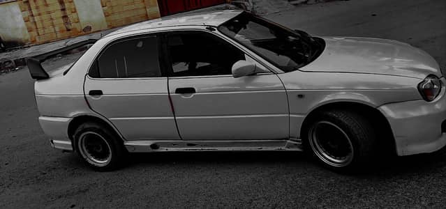 Suzuki Baleno 2005
