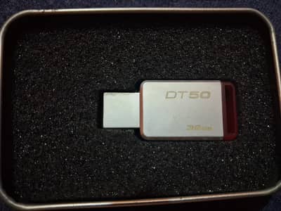 Kingston DT50 32GB USB Flash Drive | Original | Excellent Condition