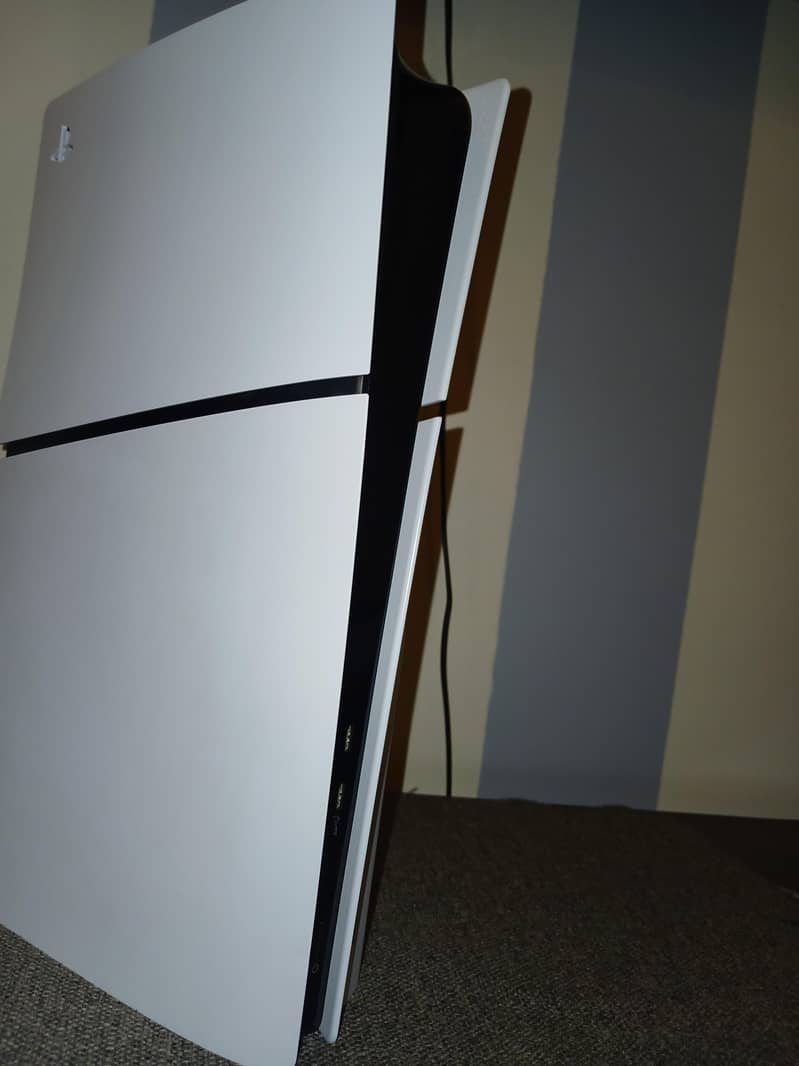 ps5 slim 2