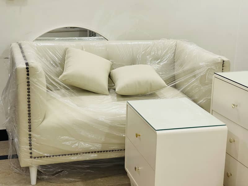 Bed set and sofa set 2
