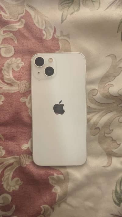 Apple iPhone 13