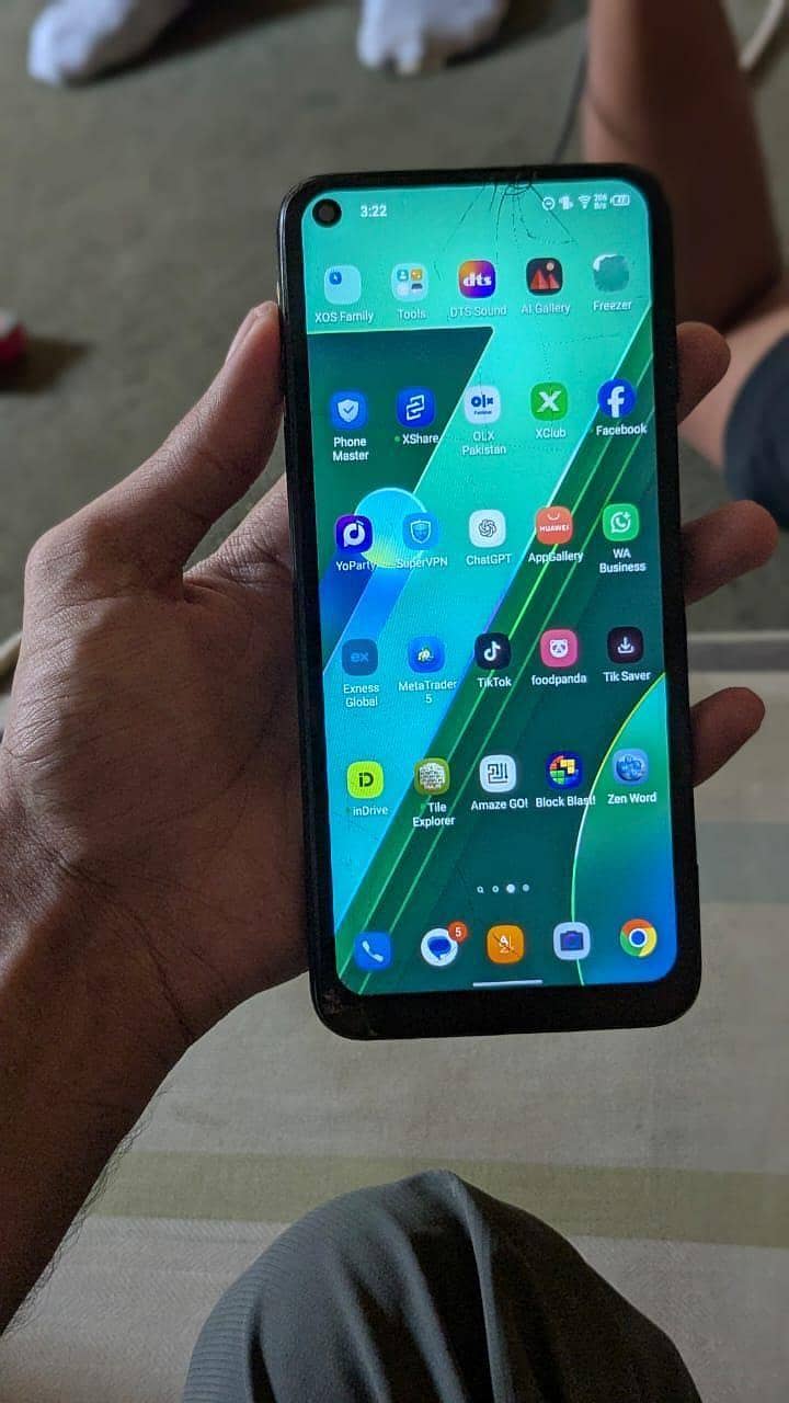 Infinix Note 7 (Read Description). 3