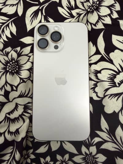 Apple iPhone 16 Pro Max