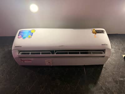 Kenwood 1.0 Ton eSMART Plus Inverter AC (KES-1238S)