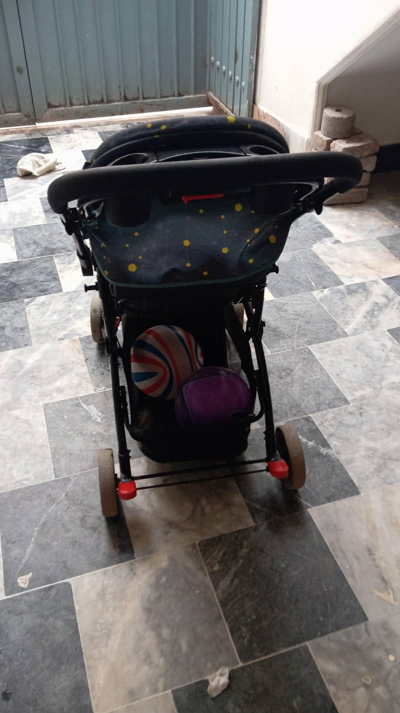 pram stroller 1