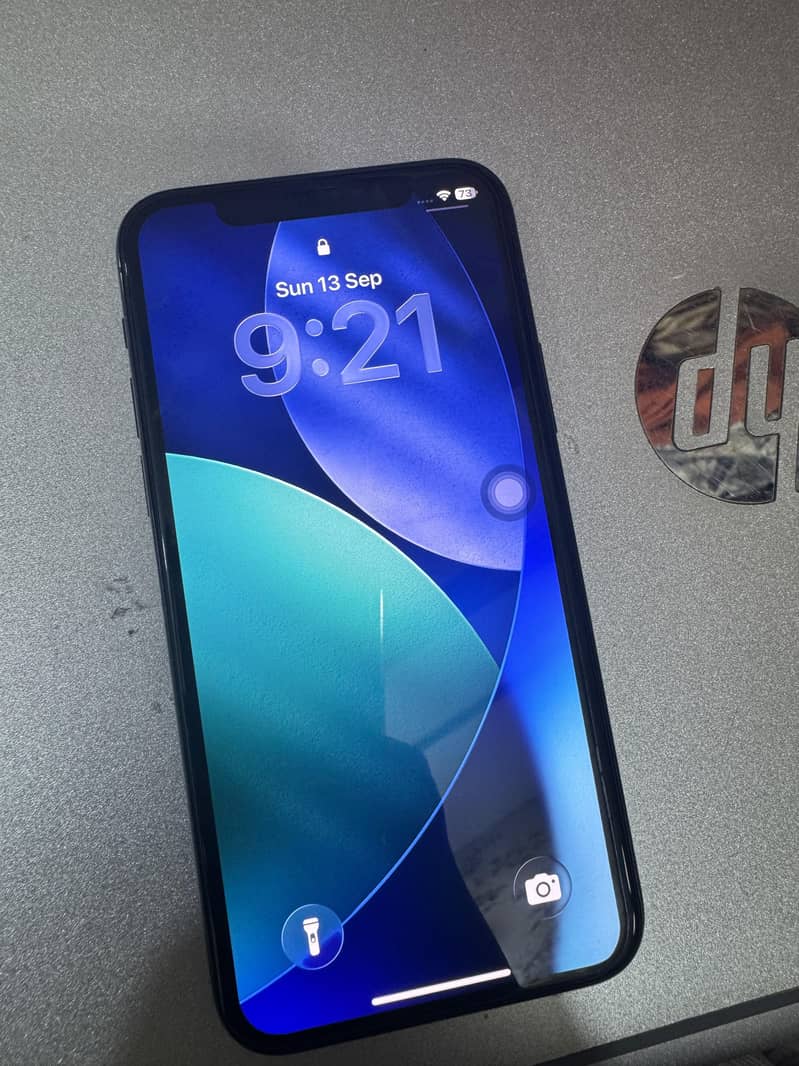 Apple iPhone 11 Pro 1