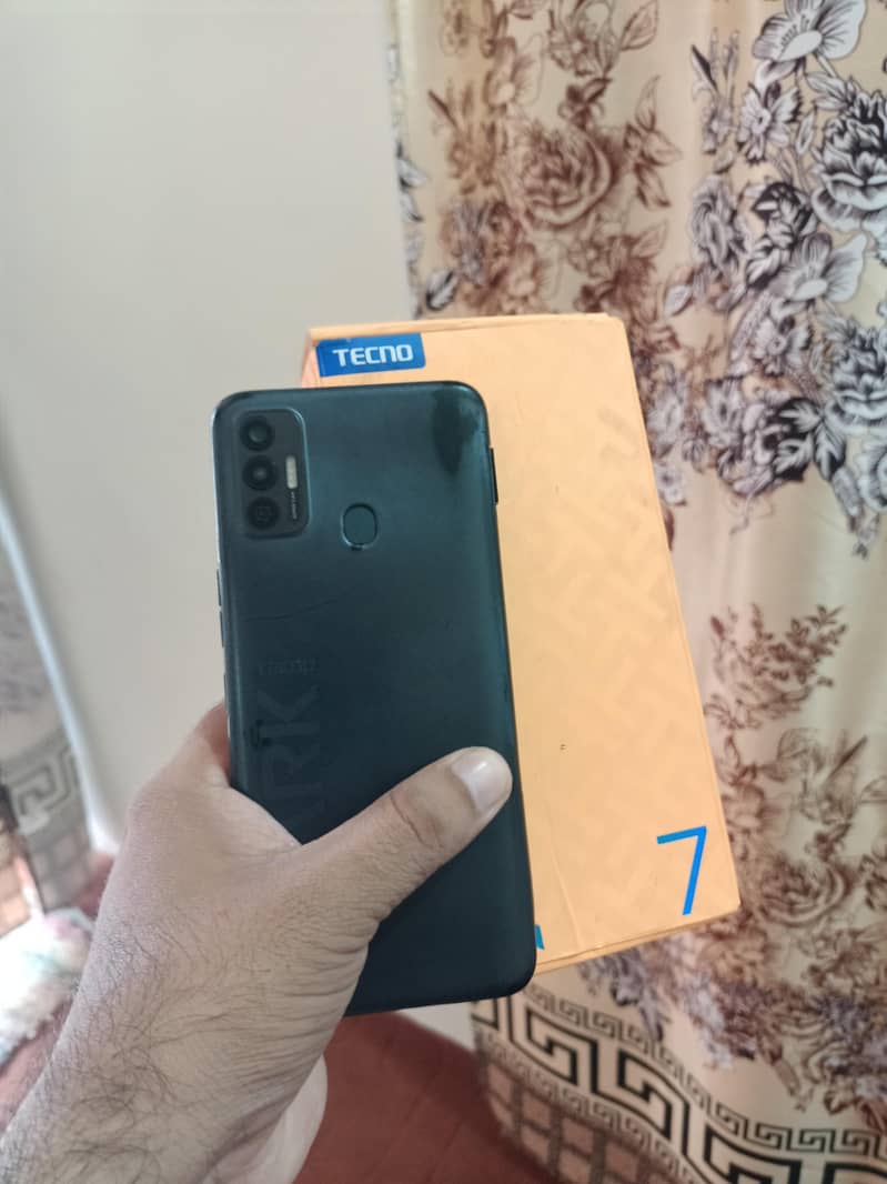 Tecno spark 7 0