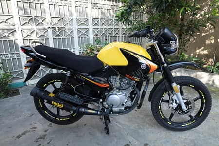 Yamaha ybr 125G Model 2025