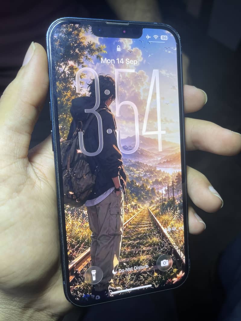 Apple iPhone 13 1
