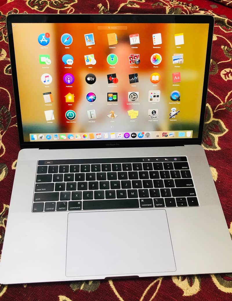 MacBook 2