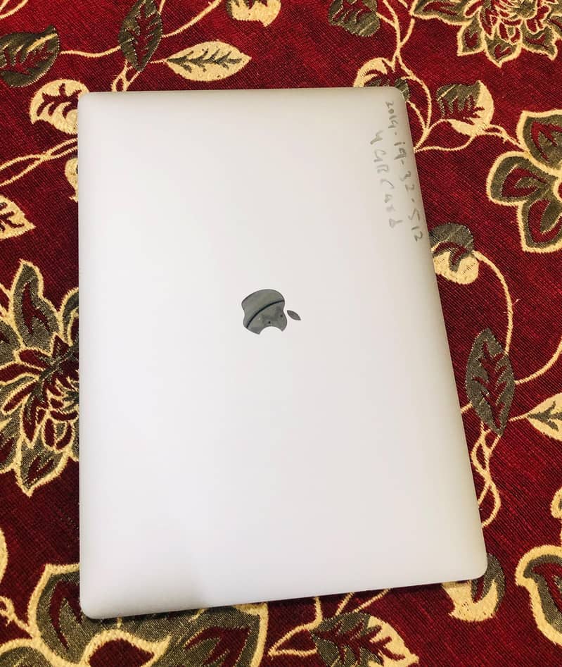 MacBook 3