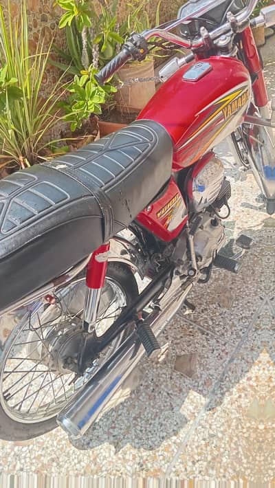 Yamaha Bike YB 100 Model 2010 Good Condition