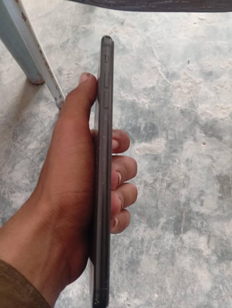 Apple iPhone 7 Plus 1