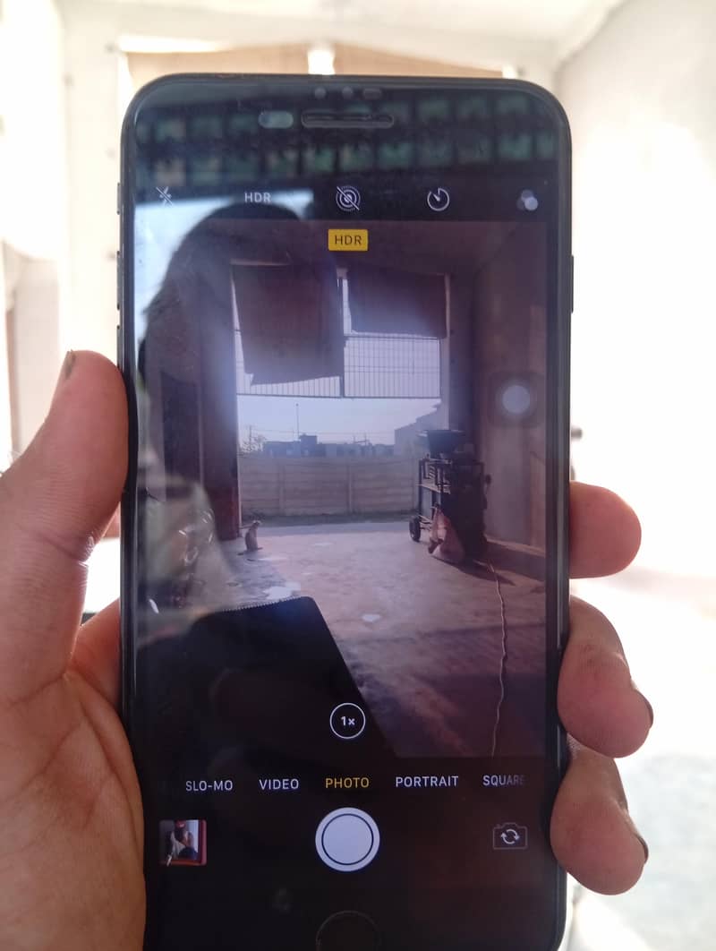 Apple iPhone 7 Plus 3