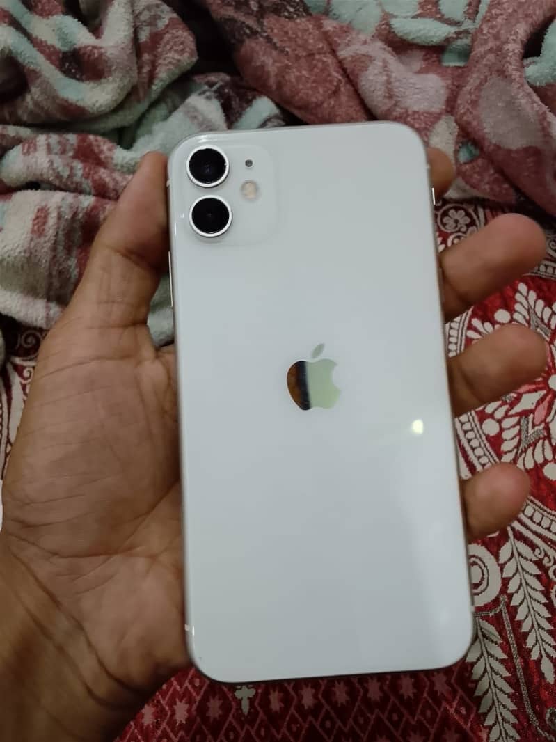 Apple iPhone 11 0