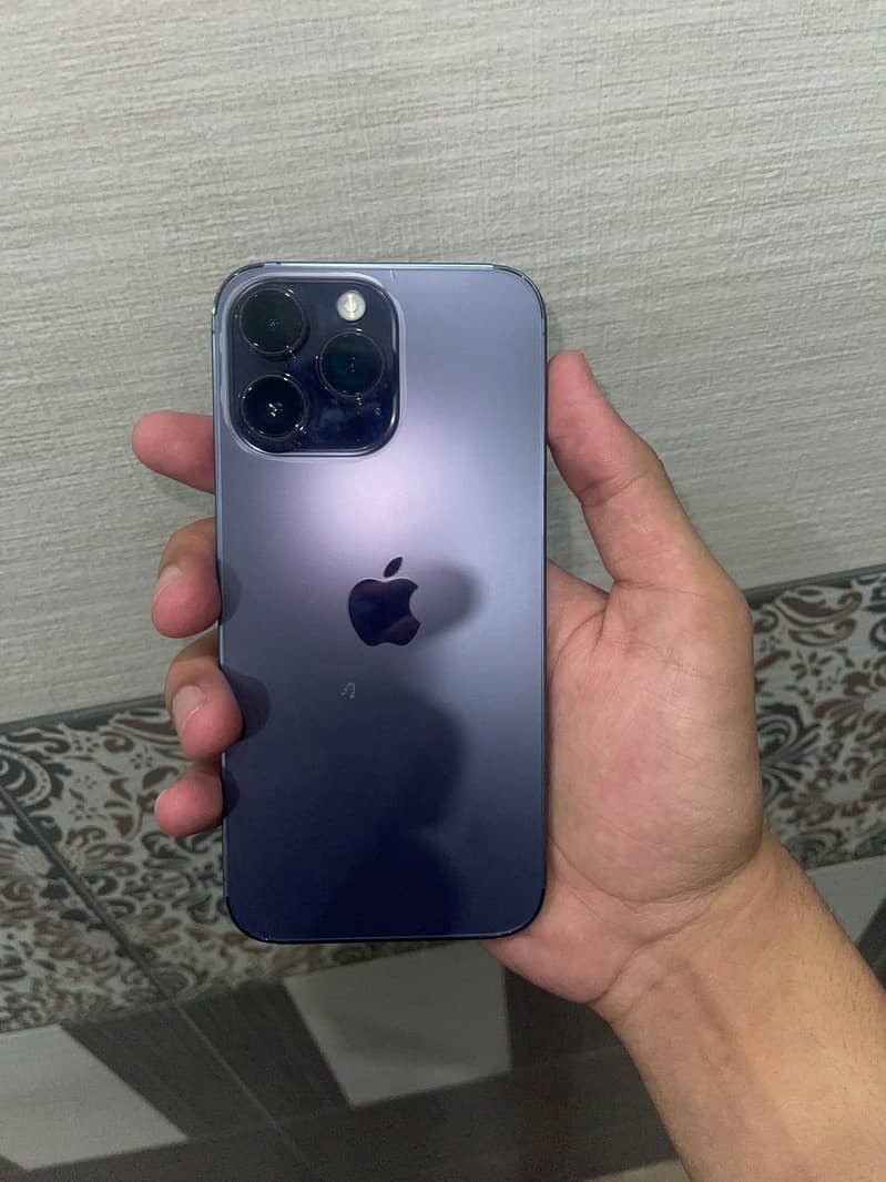 Apple iPhone 14 Pro Max 3