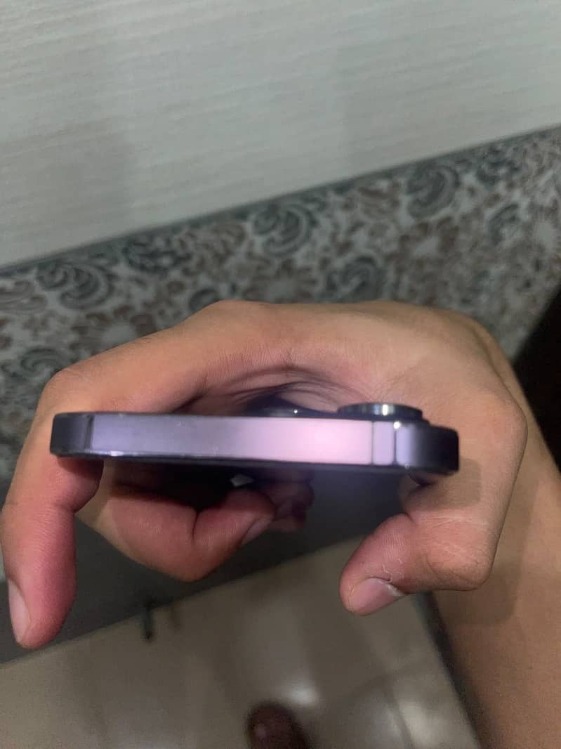 Apple iPhone 14 Pro Max 4