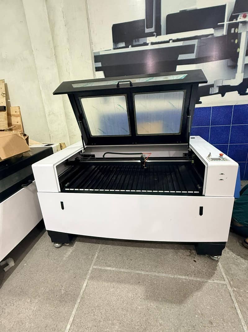 Co2 Laser Cutting Machine 0