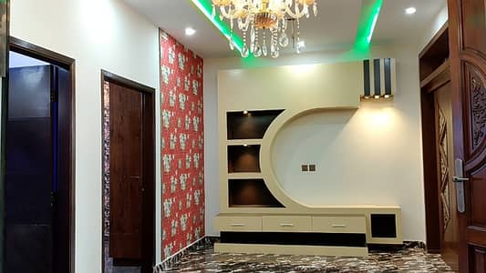 5 MARLA UPPER PORTION AVAILABLE FOR RENT
