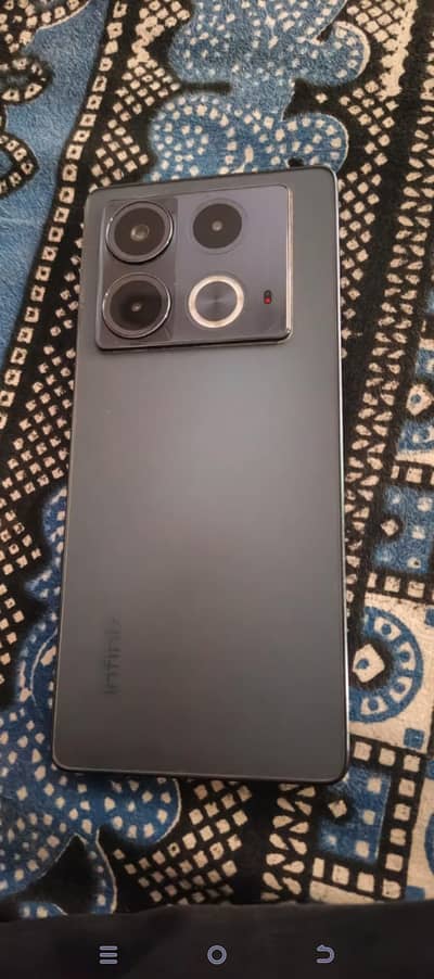 Infinix Note 40