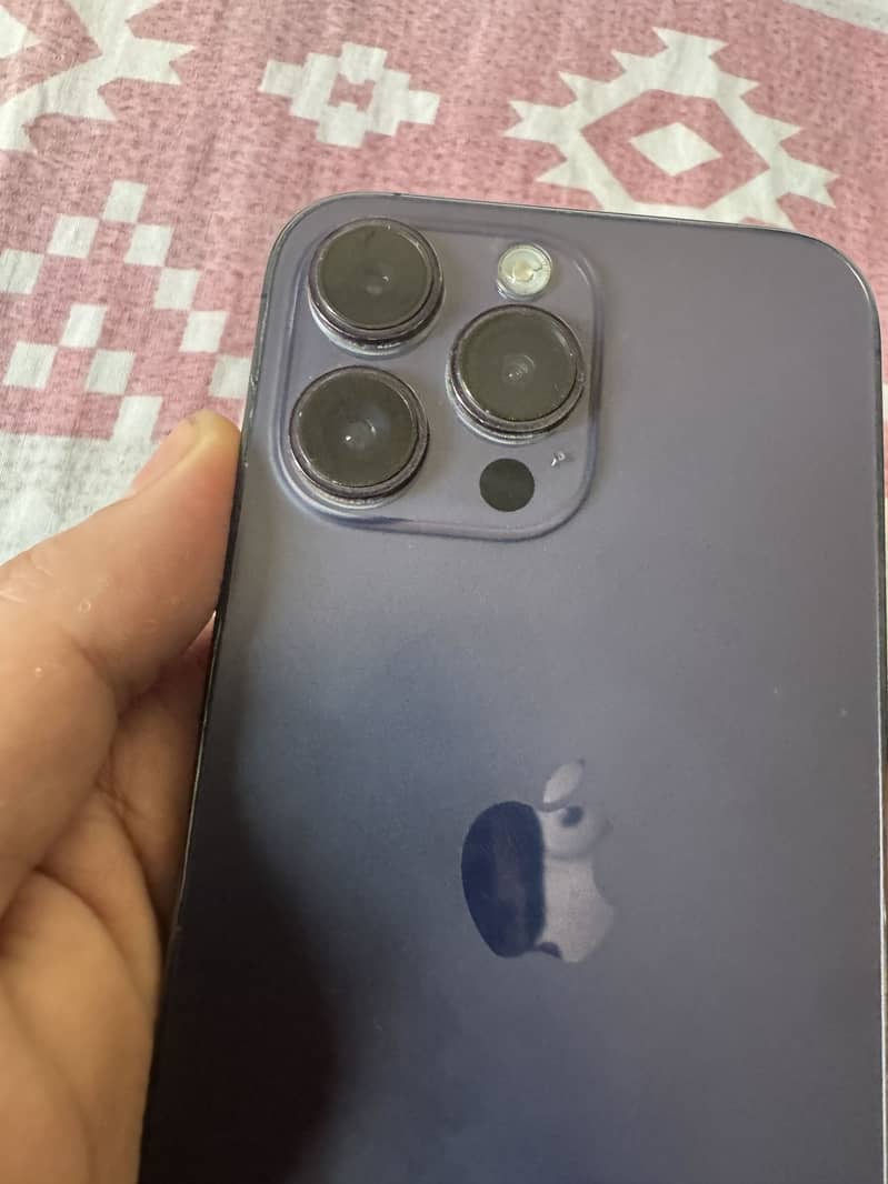 Apple iPhone 14 Pro Max 2