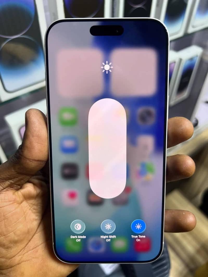 Apple iPhone 14 Pro 3
