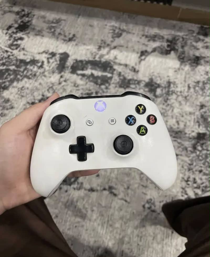 XBOX one s 2