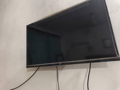 TCL LED 32D310 32 Inch HD Ready TV - Excellent Condition
