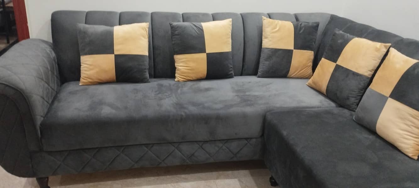 L SHAPE sofa 1