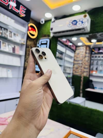 16 Pro Max non pta 256 gb 93% bt offer
