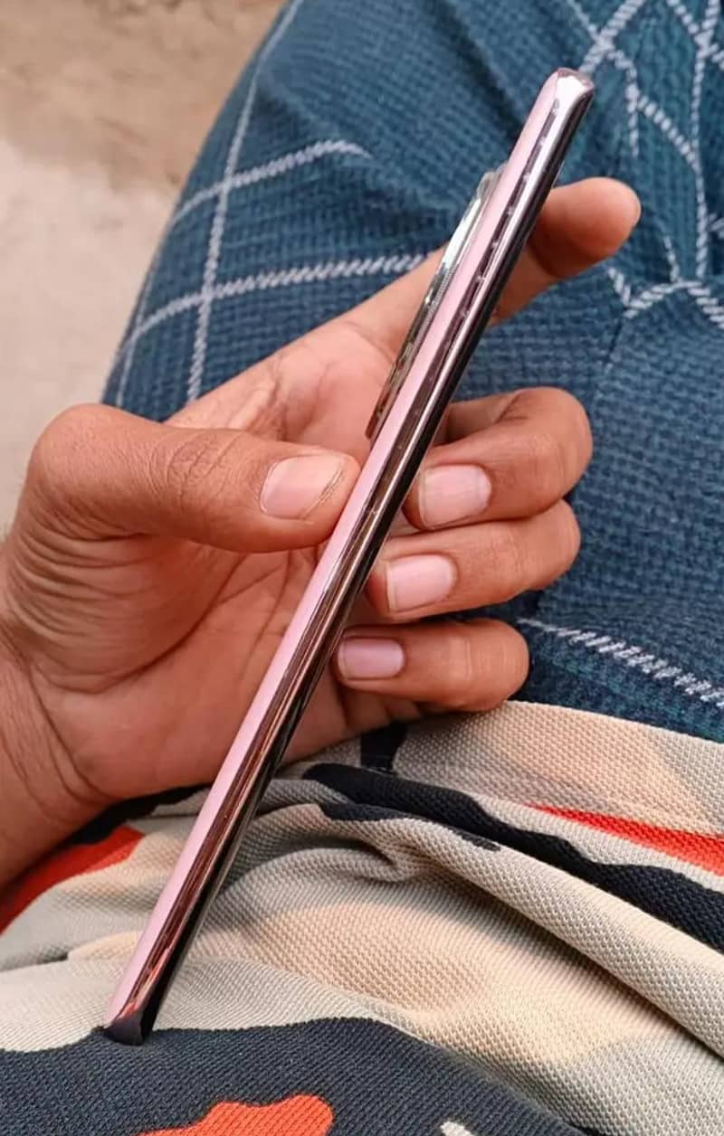 Infinix Zero 40 3