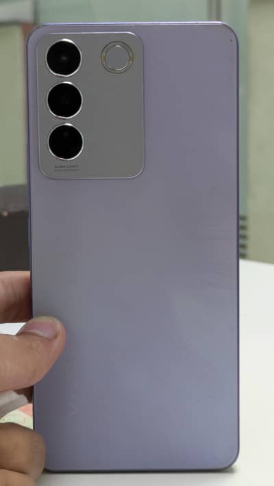 Vivo V27e