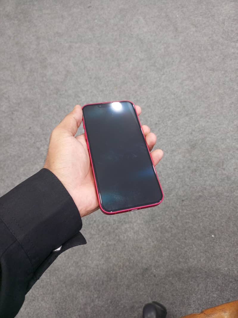 Apple iPhone 14 7