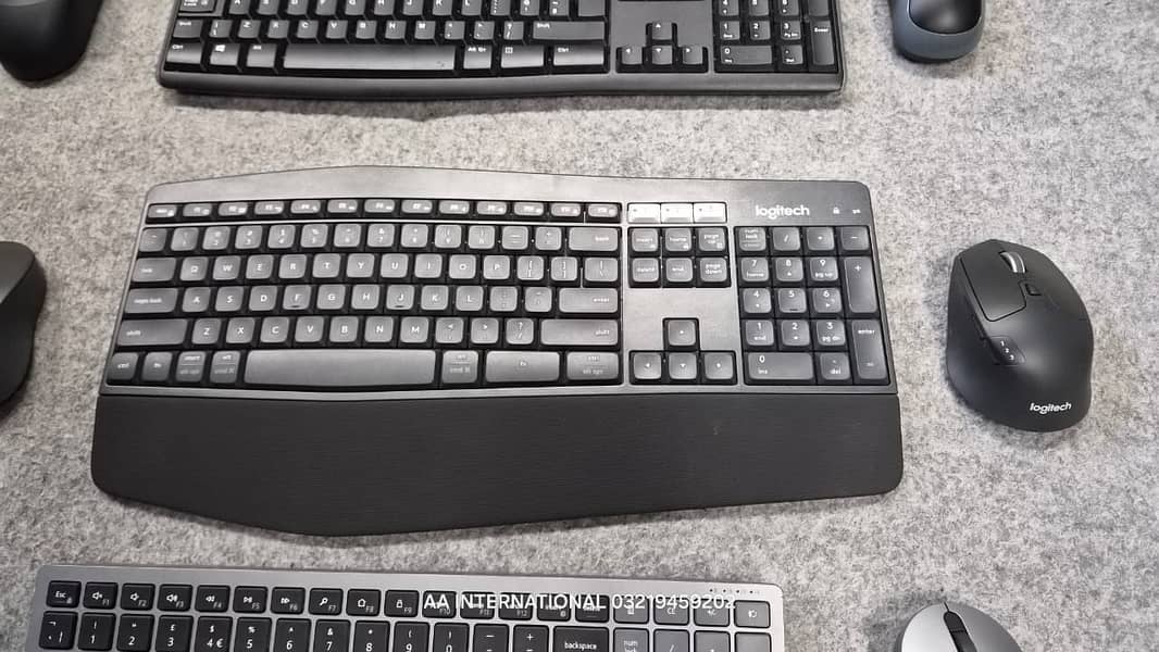 LOGITECH WIRELESS KEYBOARD & WIRELESS MOUSE DELL WIRELESS PAIR 1
