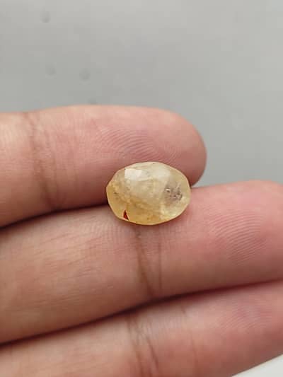 Natural Sri Lankan Yellow Sapphire / Ceylon Pukhraj Stone (5.95 Carat)