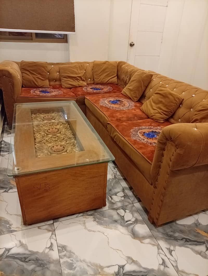 I'm selling L shaped sofas 1