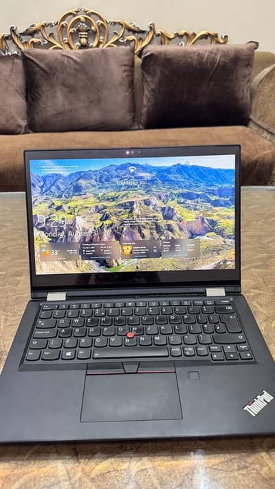 Lenovo Thinkpad Laptop 360 rotation + touch screen and a Pen