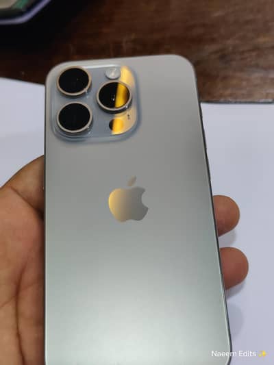 Apple iPhone 15 Pro