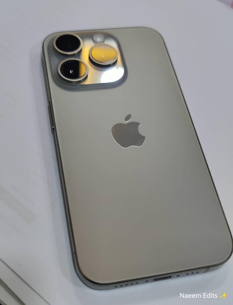 Apple iPhone 15 Pro 13