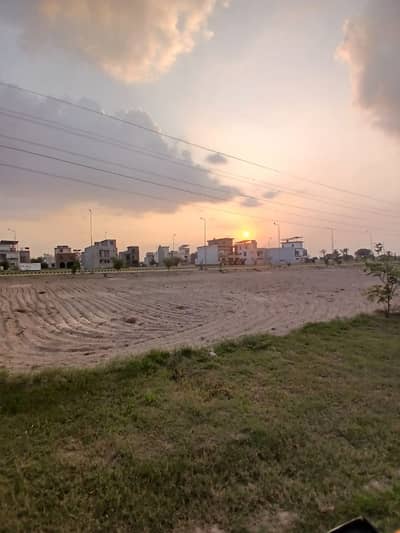 FIVE MARLA PLOT FOR SALE