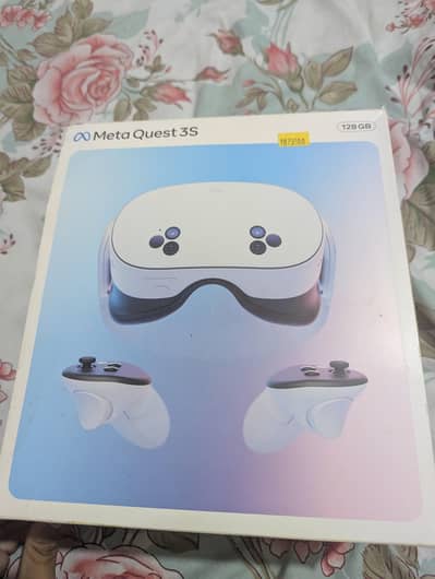 Meta Quest 3S 128GB - 1 Month Used with Charging Dock (Complete Box)