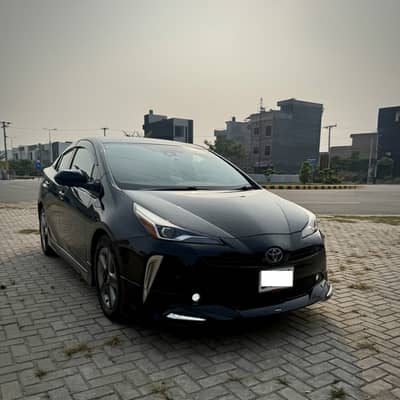 Toyota Prius A Premium Touring Selection 2020