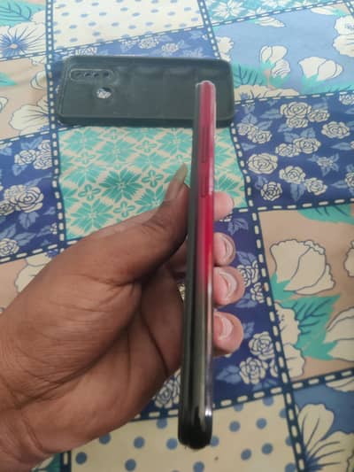 All okay mobile h bas 20 sa 25 din use keya ha ha or ghr me chala h